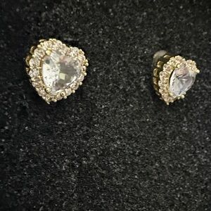 Grade AAA CZ Beautiful Heart Earrings in Gold Setting